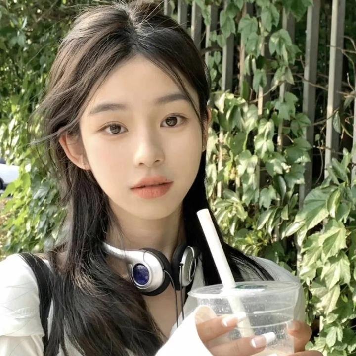 美丽与哀愁之歌